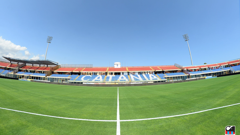 Orario di apertura delle porte e documenti necessari per l'accesso allo stadio