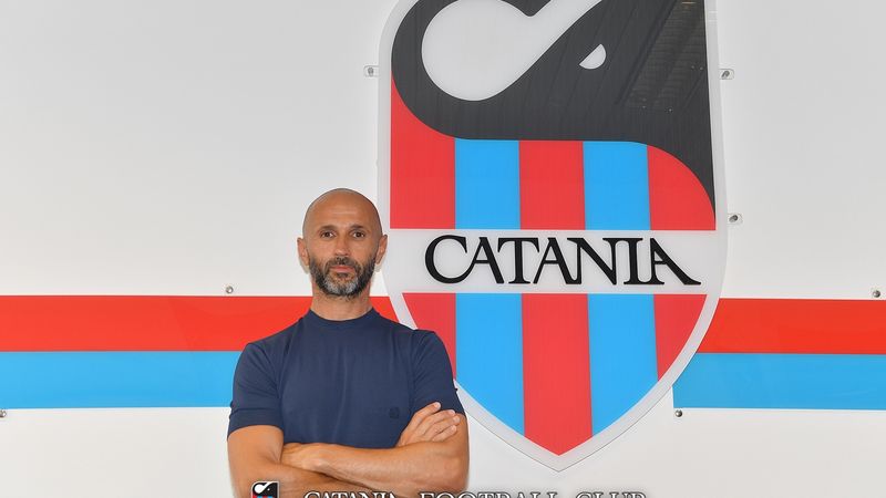 Il direttore sportivo Fortunato Varrà in sala stampa
